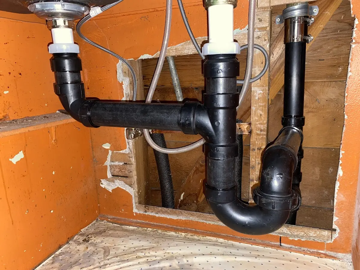 Professional Pipe Bursting equipment and tools on the job in Camden